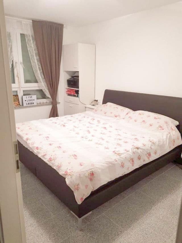 Prenájom bytu 2-izbový 52 m², Stuttgart, Bádensko-Wurttembersko Prenájom bytu 2-izbový 52 m², Stuttgart, Bádensko-Wurttembersko