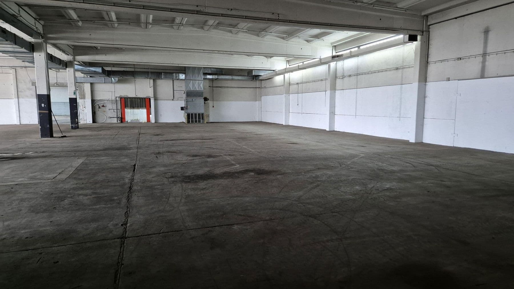 Prenájom nebytového priestoru 2.500 m², Riedheimer Straße 6-10, Langenau, Bádensko-Wurttembersko Prenájom nebytového priestoru 2.500 m², Riedheimer Straße 6-10, Langenau, Bádensko-Wurttembersko