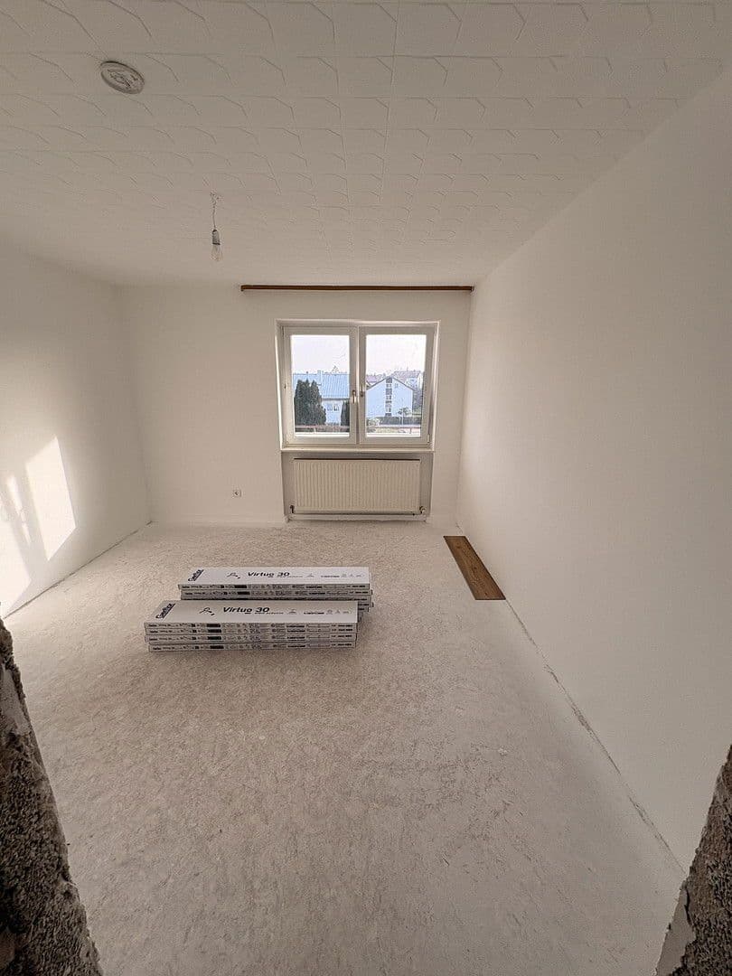 Prenájom bytu 4-izbový 93 m², Ringstraße 5, Walldürn, Bádensko-Wurttembersko Prenájom bytu 4-izbový 93 m², Ringstraße 5, Walldürn, Bádensko-Wurttembersko