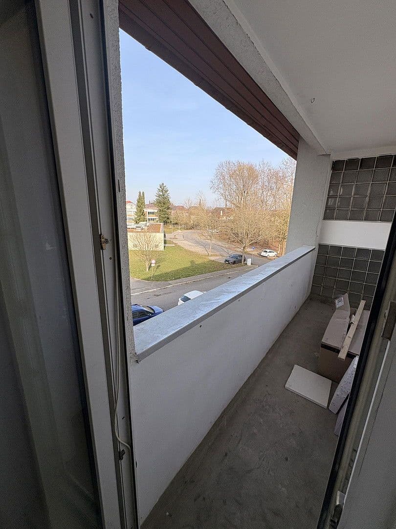 Prenájom bytu 4-izbový 93 m², Ringstraße 5, Walldürn, Bádensko-Wurttembersko Prenájom bytu 4-izbový 93 m², Ringstraße 5, Walldürn, Bádensko-Wurttembersko