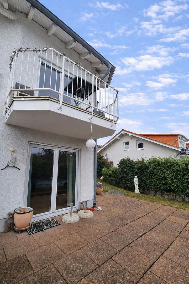 Predaj domu 126 m², pozemek 497 m², Wilhelmsfeld, Bádensko-Wurttembersko Predaj domu 126 m², pozemek 497 m², Wilhelmsfeld, Bádensko-Wurttembersko