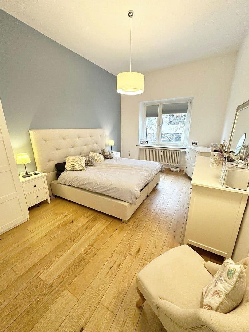 Predaj bytu 5-izbový 133 m², DÜSSELDORF, Severné Porýnie - Westfálsko Predaj bytu 5-izbový 133 m², DÜSSELDORF, Severné Porýnie - Westfálsko