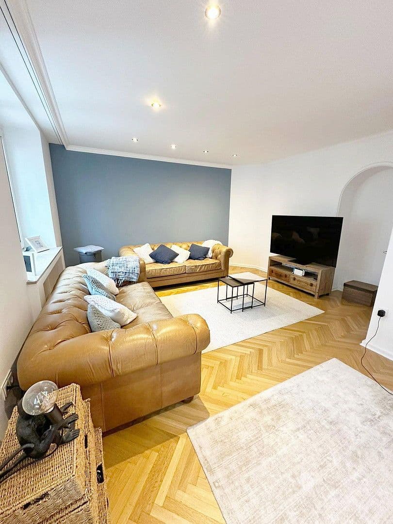 Predaj bytu 5-izbový 133 m², DÜSSELDORF, Severné Porýnie - Westfálsko Predaj bytu 5-izbový 133 m², DÜSSELDORF, Severné Porýnie - Westfálsko