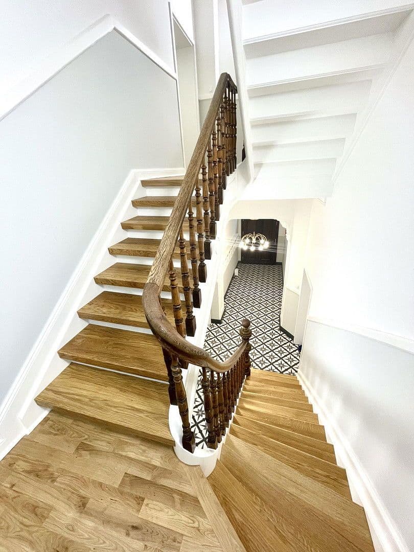 Predaj bytu 5-izbový 126 m², Düsseldorf, Severné Porýnie - Westfálsko Predaj bytu 5-izbový 126 m², Düsseldorf, Severné Porýnie - Westfálsko