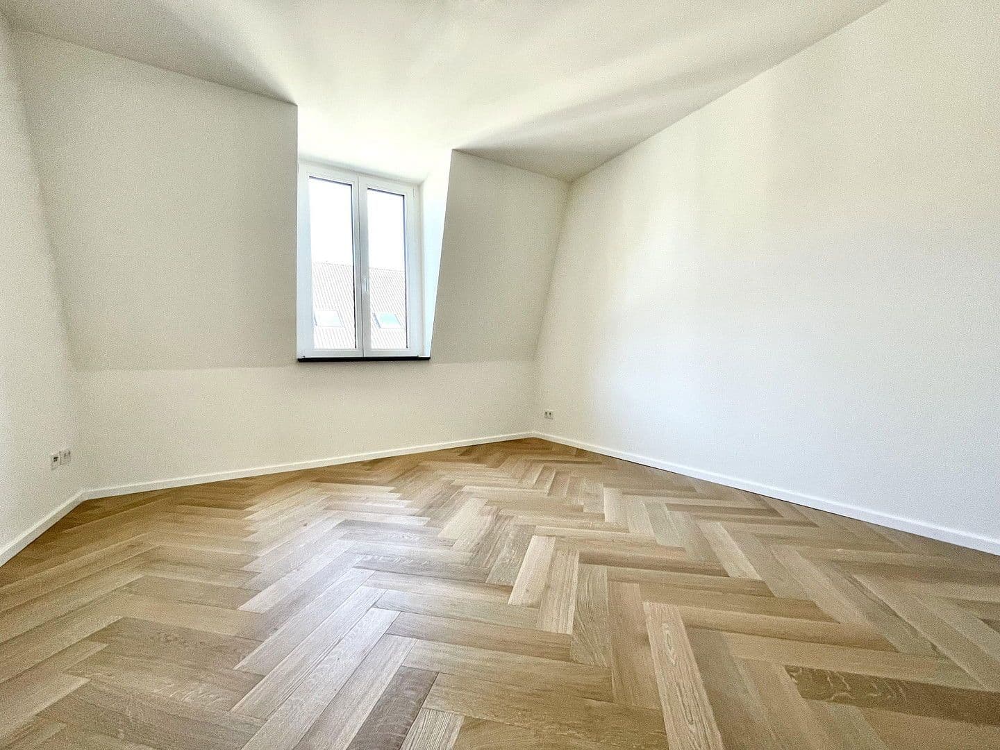Predaj bytu 5-izbový 126 m², Düsseldorf, Severné Porýnie - Westfálsko Predaj bytu 5-izbový 126 m², Düsseldorf, Severné Porýnie - Westfálsko