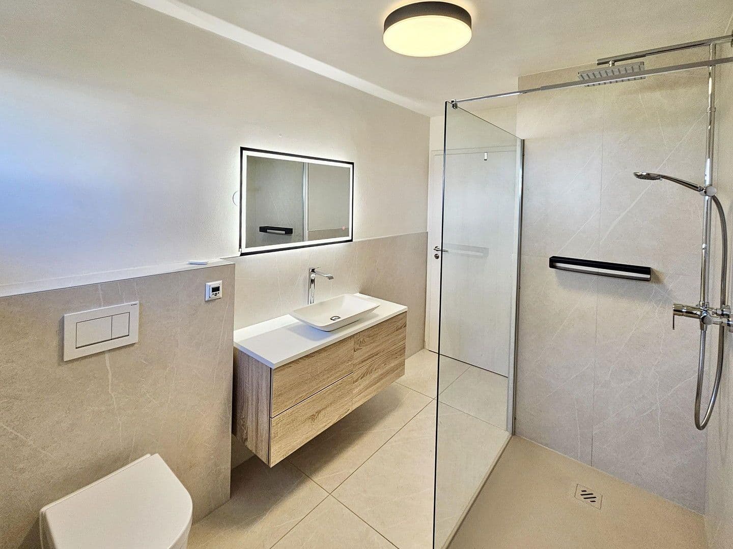 Predaj domu 127 m², pozemek 888 m², Bad Saulgau, Bádensko-Wurttembersko Predaj domu 127 m², pozemek 888 m², Bad Saulgau, Bádensko-Wurttembersko