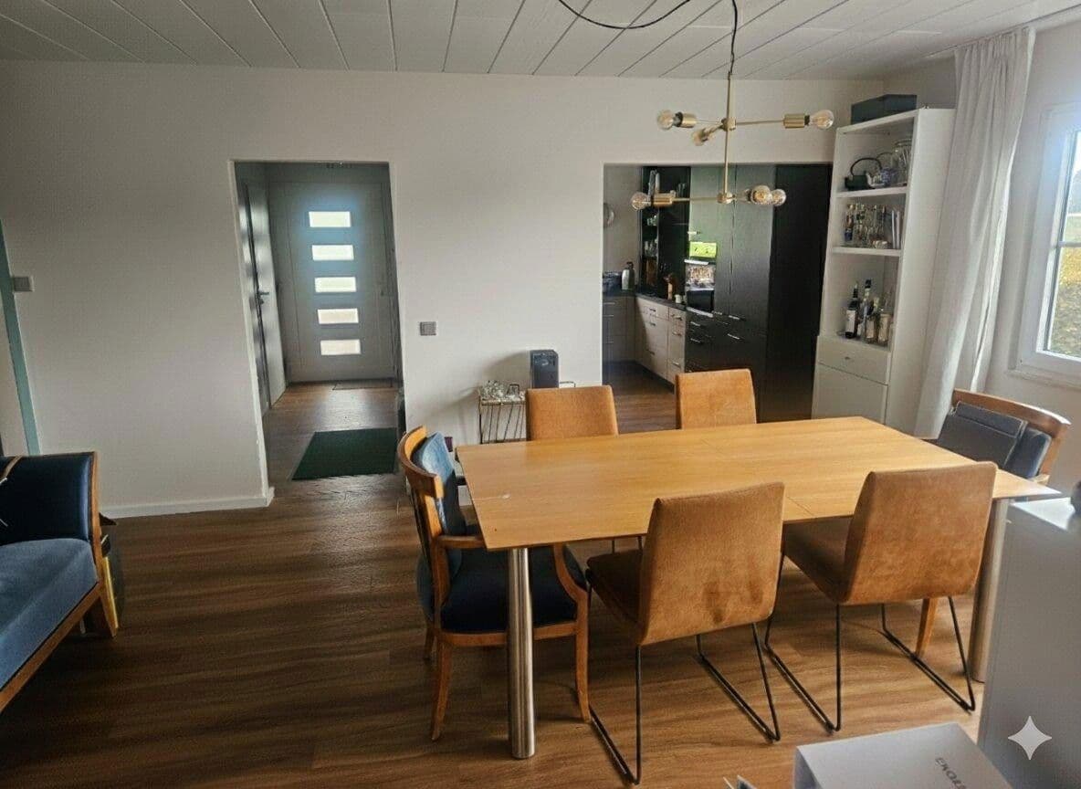 Predaj domu 127 m², pozemek 888 m², Bad Saulgau, Bádensko-Wurttembersko Predaj domu 127 m², pozemek 888 m², Bad Saulgau, Bádensko-Wurttembersko