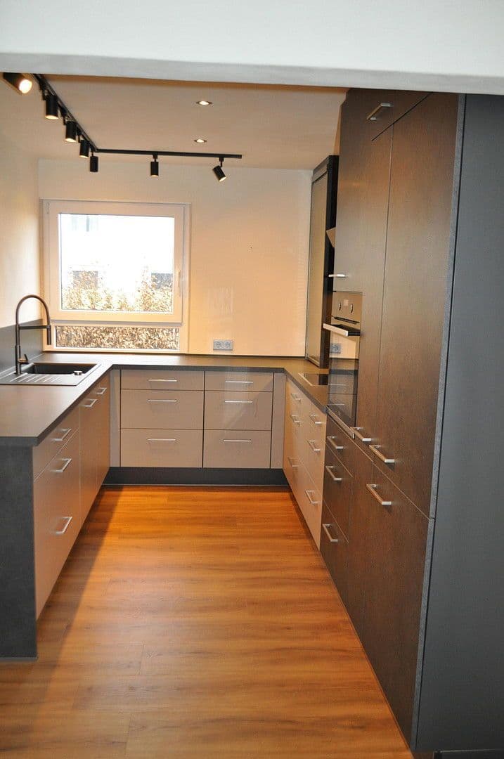 Predaj domu 127 m², pozemek 888 m², Bad Saulgau, Bádensko-Wurttembersko Predaj domu 127 m², pozemek 888 m², Bad Saulgau, Bádensko-Wurttembersko