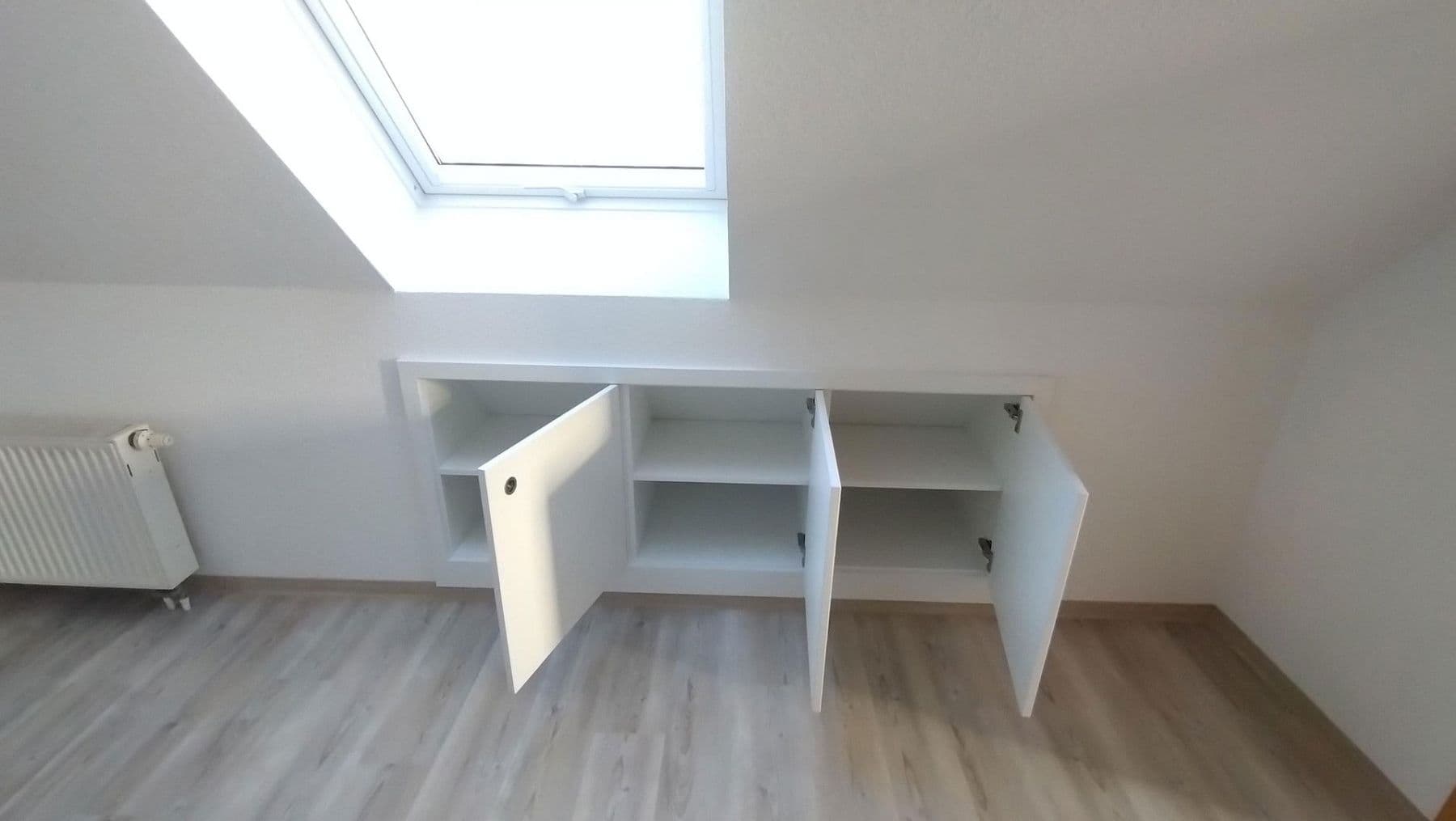 Prenájom bytu 2-izbový 52 m², Annaberger Str 165, Chemnitz, Sasko Prenájom bytu 2-izbový 52 m², Annaberger Str 165, Chemnitz, Sasko