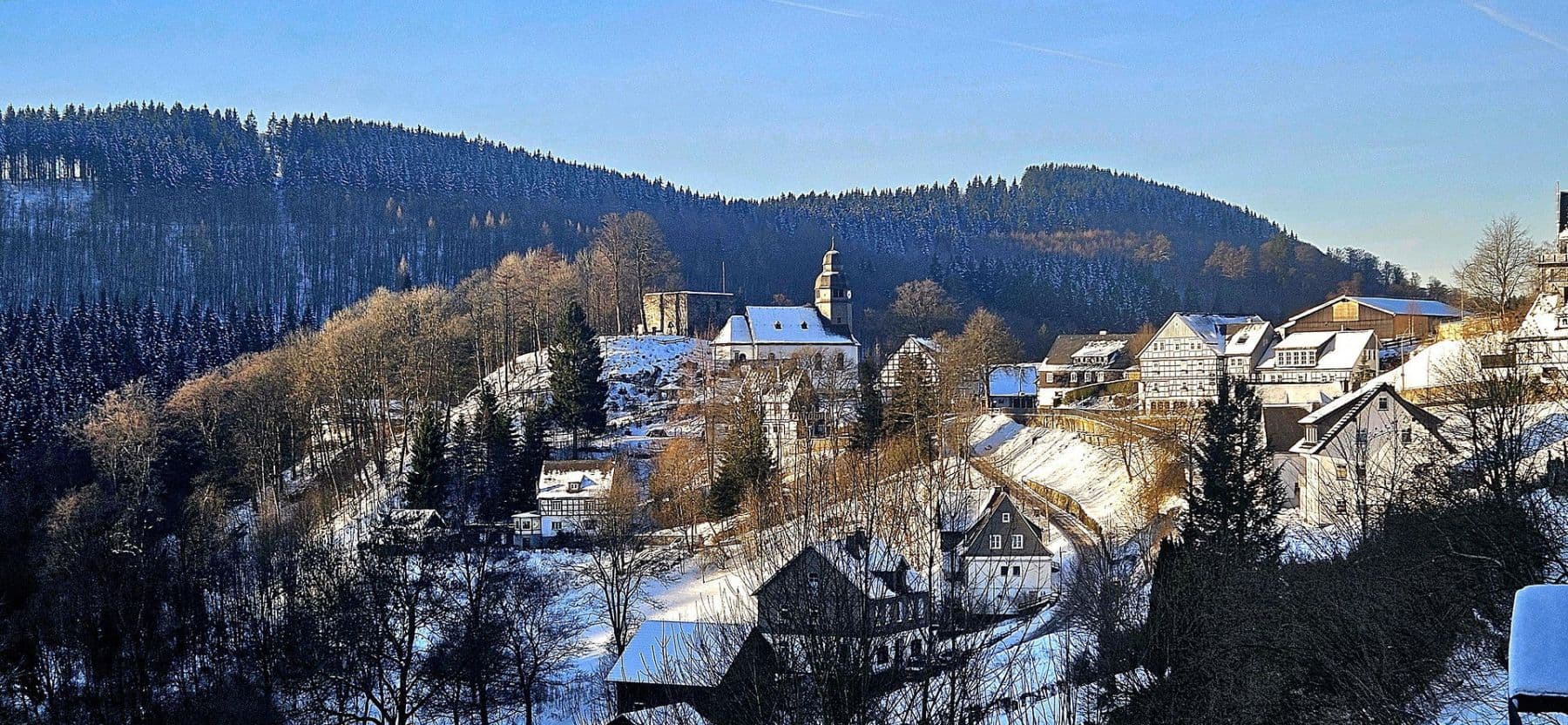 Predaj bytu 3-izbový 74 m², Schmallenberg, Severné Porýnie - Westfálsko Predaj bytu 3-izbový 74 m², Schmallenberg, Severné Porýnie - Westfálsko