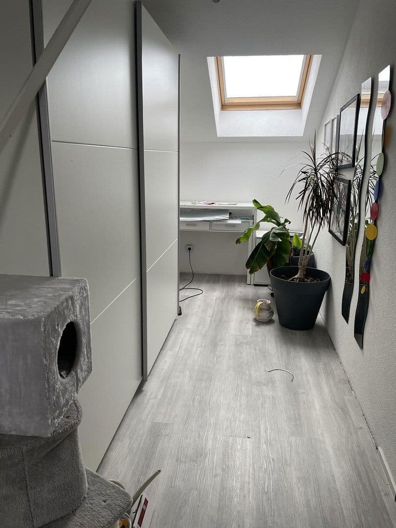 Predaj domu 110 m², pozemek 148 m², Kirchheim unter Teck, Bádensko-Wurttembersko Predaj domu 110 m², pozemek 148 m², Kirchheim unter Teck, Bádensko-Wurttembersko