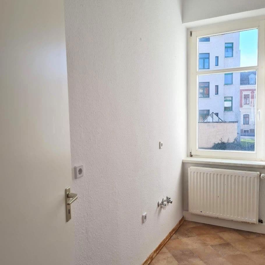 Prenájom bytu 3-izbový 69 m², Kantstraße 32, Wurzen, Sasko Prenájom bytu 3-izbový 69 m², Kantstraße 32, Wurzen, Sasko