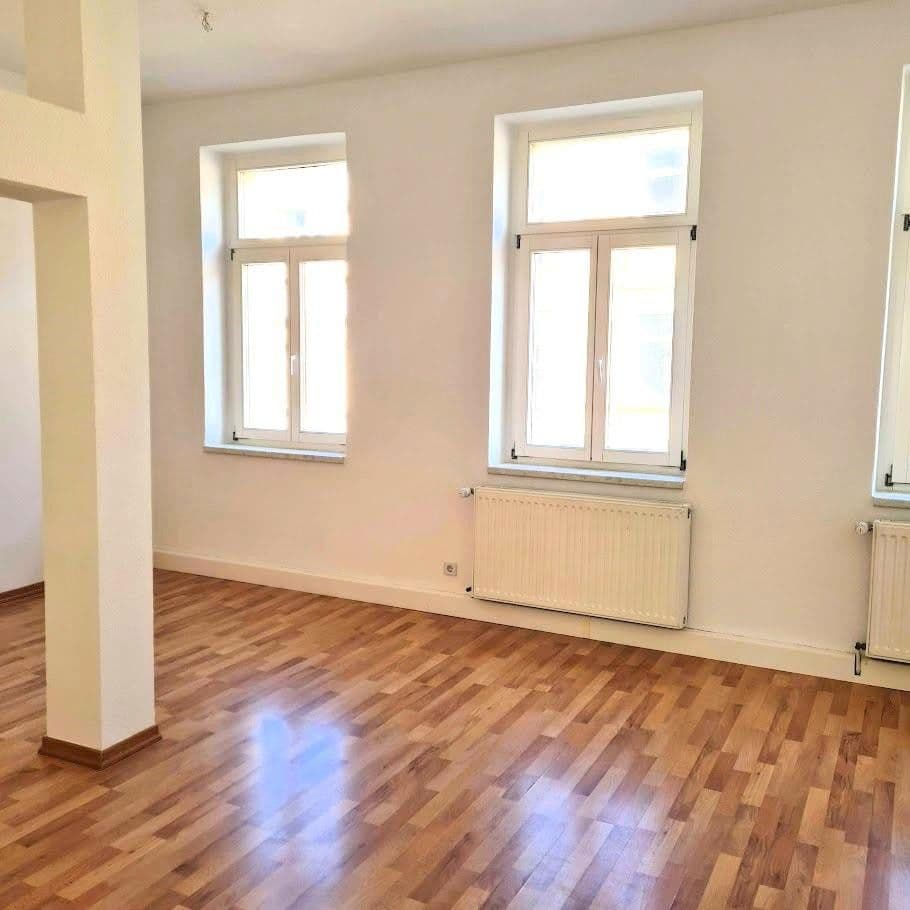 Prenájom bytu 3-izbový 69 m², Kantstraße 32, Wurzen, Sasko Prenájom bytu 3-izbový 69 m², Kantstraße 32, Wurzen, Sasko