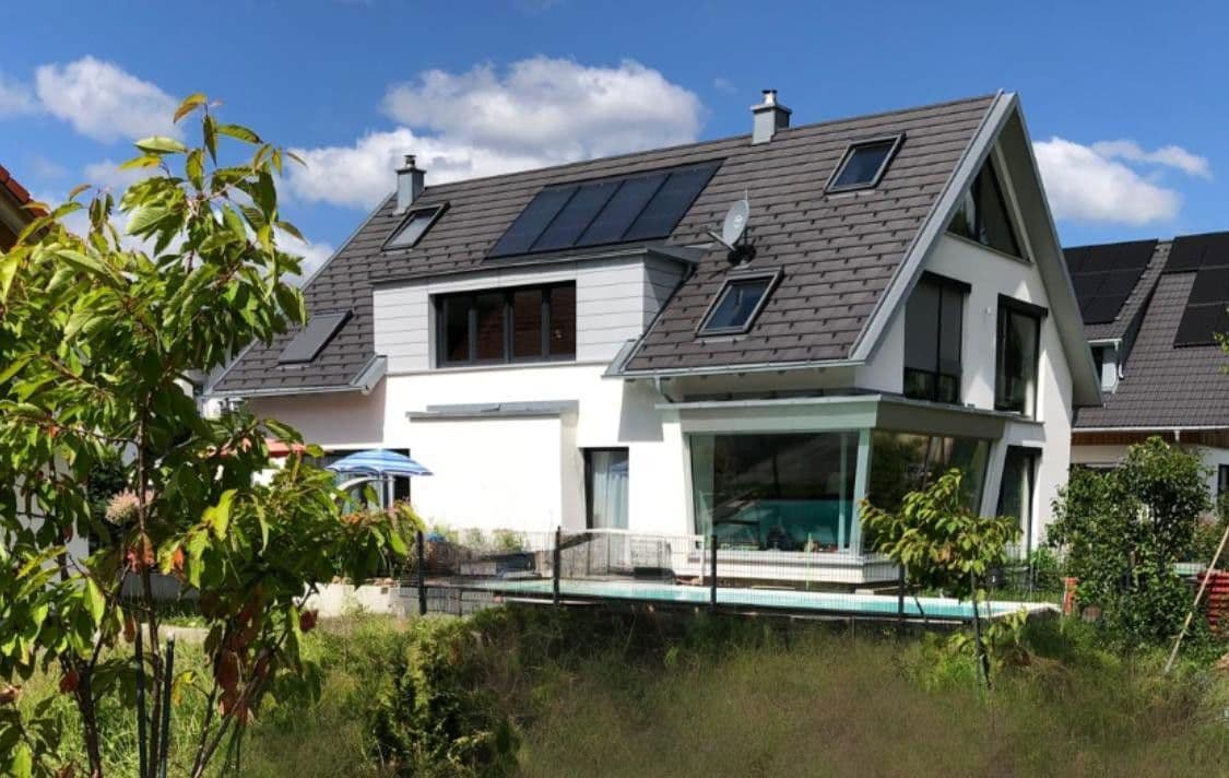 Predaj domu 297 m², pozemek 571 m², Titisee-Neustadt, Bádensko-Wurttembersko Predaj domu 297 m², pozemek 571 m², Titisee-Neustadt, Bádensko-Wurttembersko