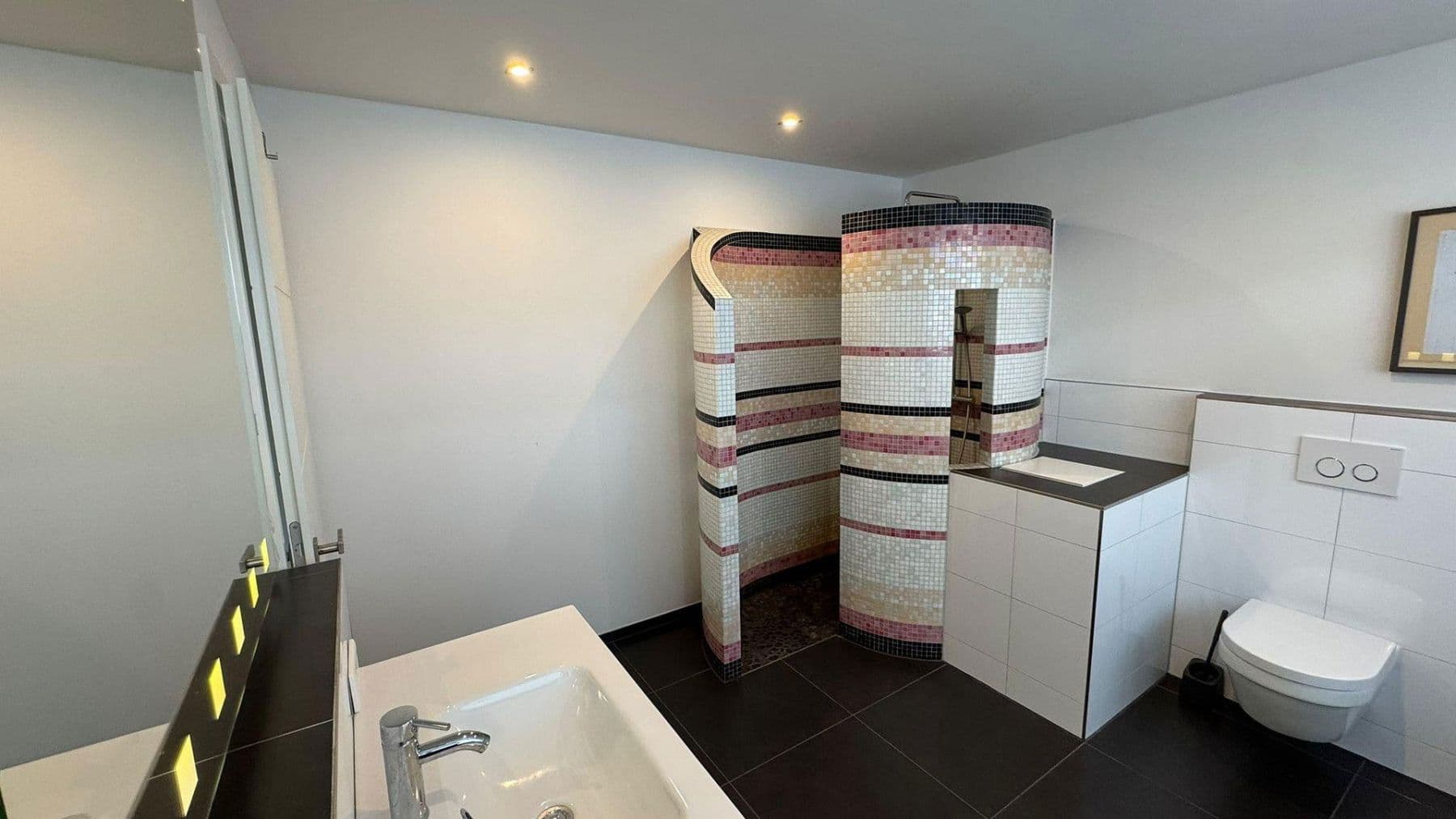 Predaj domu 297 m², pozemek 571 m², Titisee-Neustadt, Bádensko-Wurttembersko Predaj domu 297 m², pozemek 571 m², Titisee-Neustadt, Bádensko-Wurttembersko