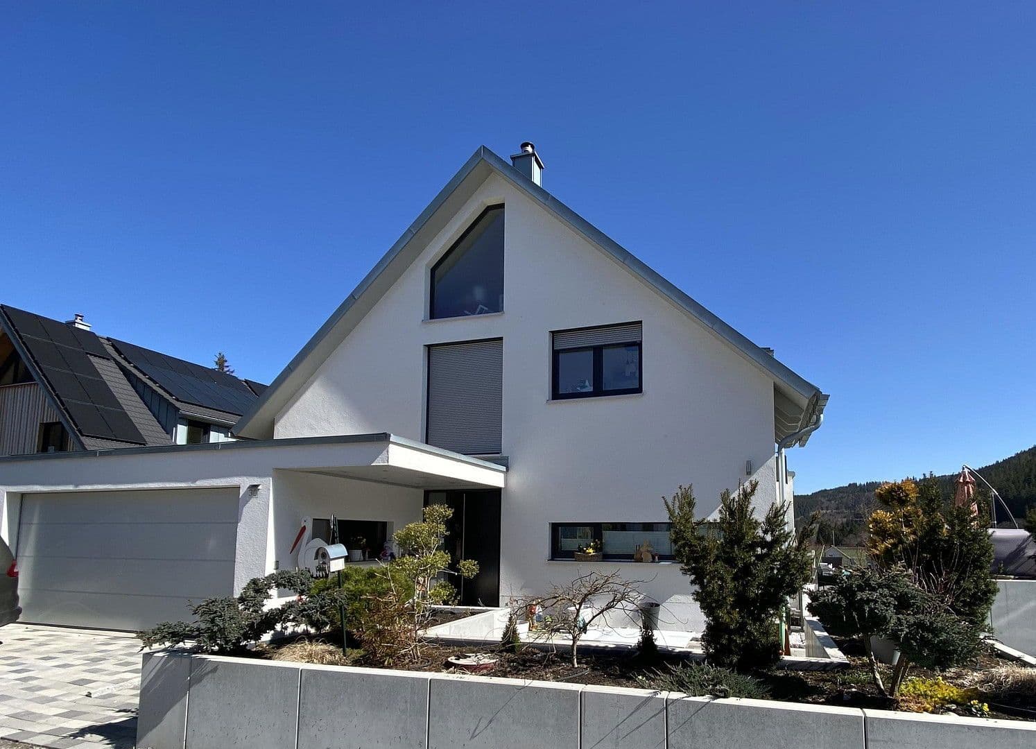 Predaj domu 297 m², pozemek 571 m², Titisee-Neustadt, Bádensko-Wurttembersko Predaj domu 297 m², pozemek 571 m², Titisee-Neustadt, Bádensko-Wurttembersko