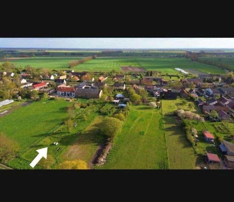 Predaj domu 180 m², pozemek 4.400 m², Fehrbellin, Brandenbursko Predaj domu 180 m², pozemek 4.400 m², Fehrbellin, Brandenbursko