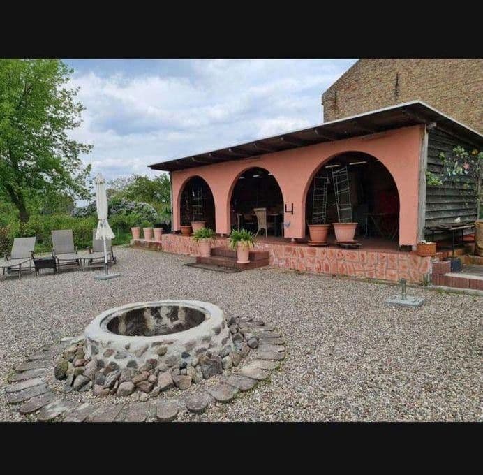 Predaj domu 180 m², pozemek 4.400 m², Fehrbellin, Brandenbursko Predaj domu 180 m², pozemek 4.400 m², Fehrbellin, Brandenbursko