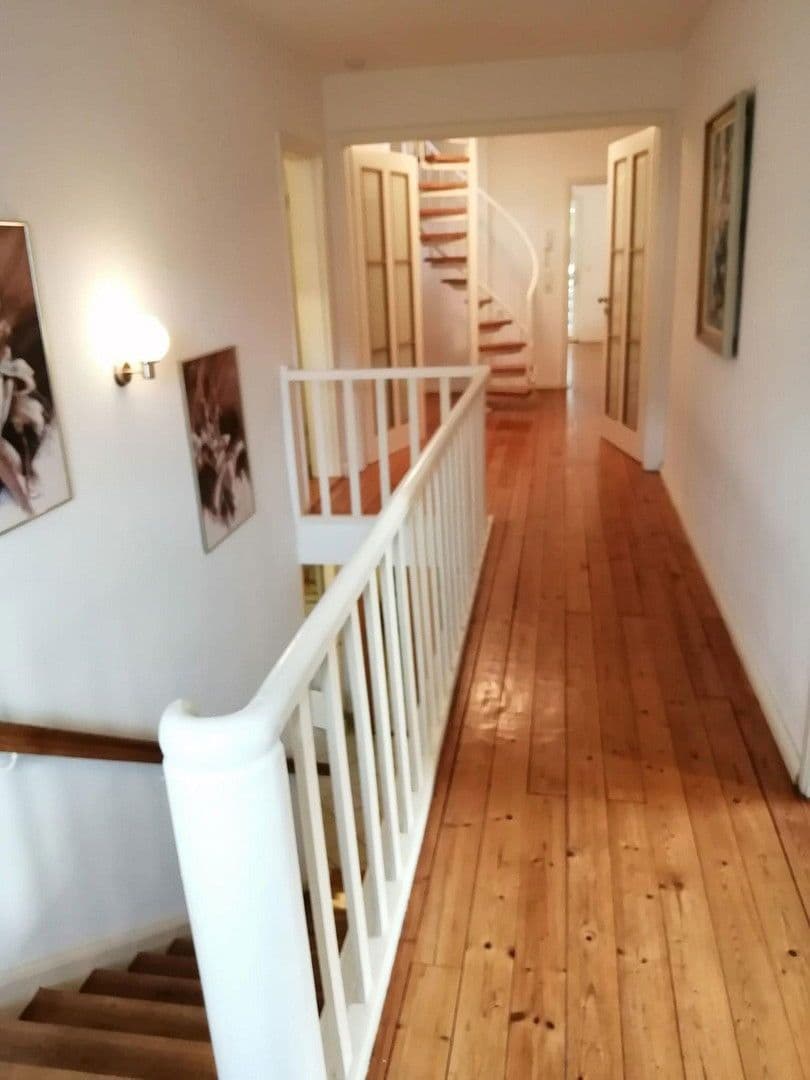 Predaj domu 286 m², pozemek 875 m², Laufach, Bavorsko Predaj domu 286 m², pozemek 875 m², Laufach, Bavorsko