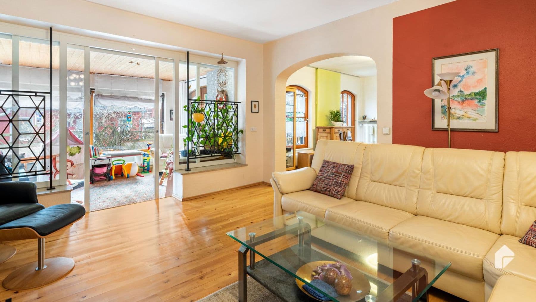 Predaj domu 286 m², pozemek 875 m², Laufach, Bavorsko Predaj domu 286 m², pozemek 875 m², Laufach, Bavorsko