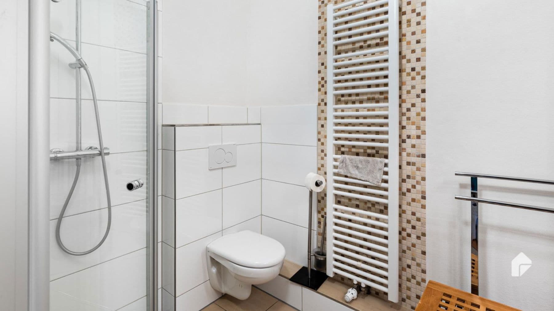 Predaj domu 286 m², pozemek 875 m², Laufach, Bavorsko Predaj domu 286 m², pozemek 875 m², Laufach, Bavorsko