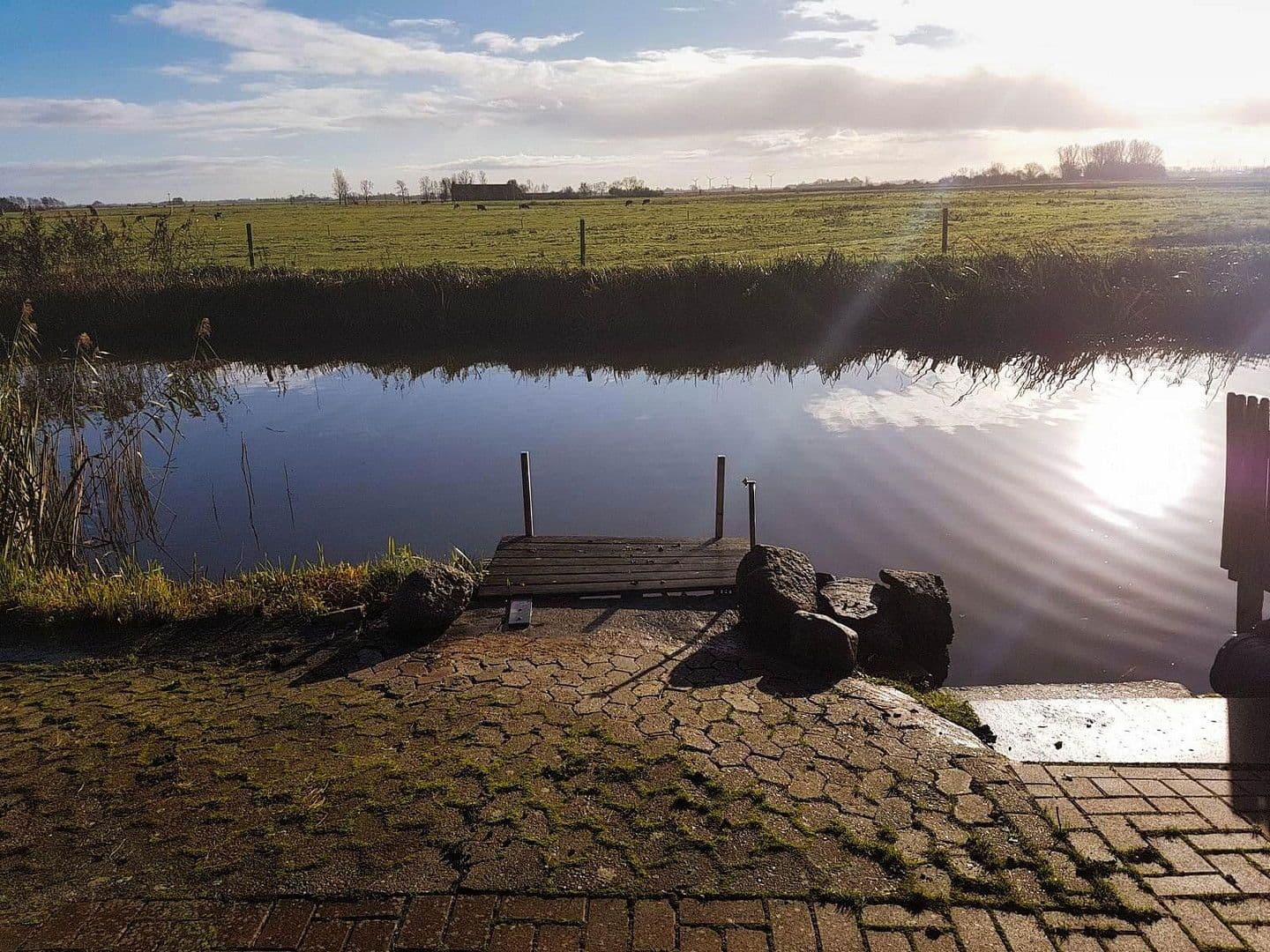 Predaj domu 84 m², pozemek 603 m², Ditzumerhammrich 96, Bunde, Dolné Sasko Predaj domu 84 m², pozemek 603 m², Ditzumerhammrich 96, Bunde, Dolné Sasko