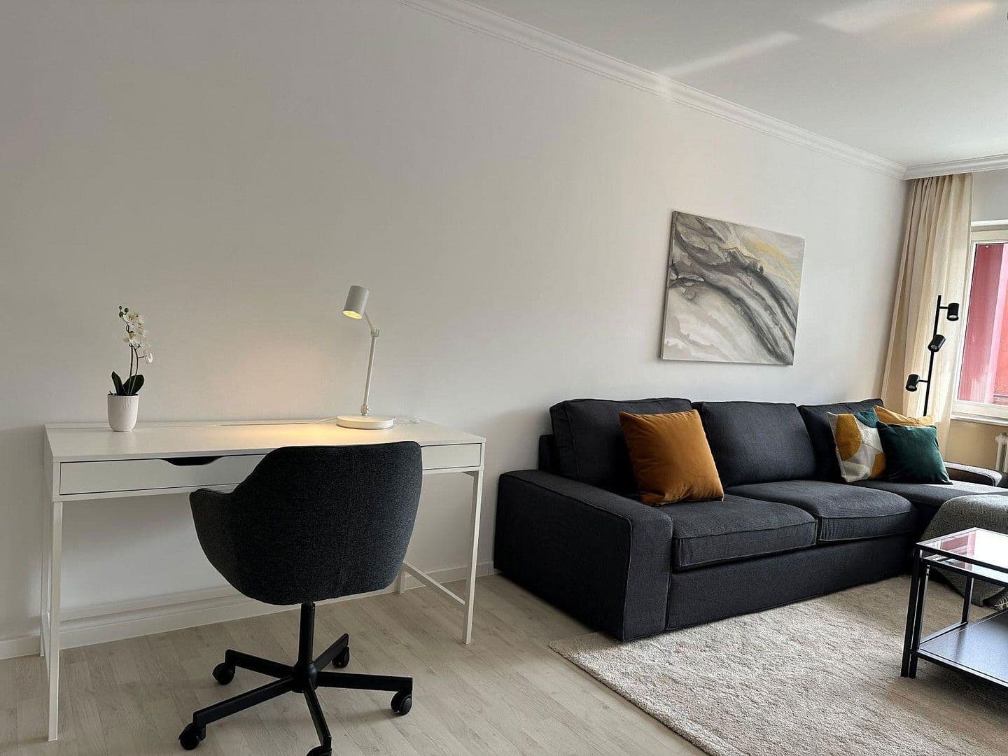 Prenájom bytu 2-izbový 71 m², Muenchen, Bavorsko Prenájom bytu 2-izbový 71 m², Muenchen, Bavorsko