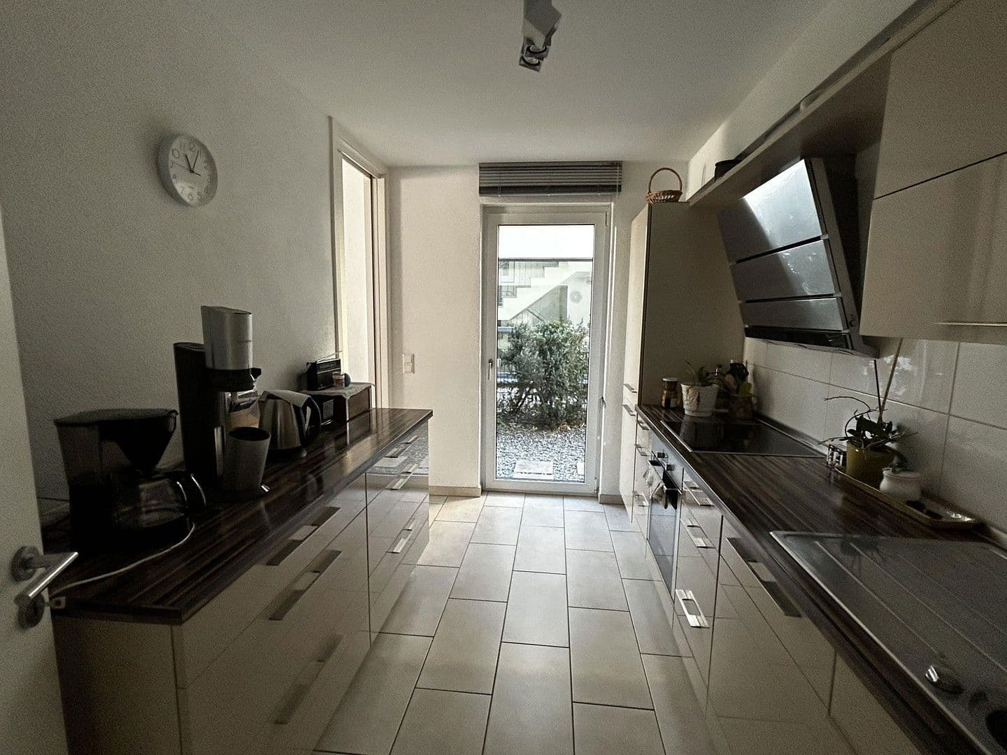 Prenájom bytu 3-izbový 131 m², Weinheim, Bádensko-Wurttembersko Prenájom bytu 3-izbový 131 m², Weinheim, Bádensko-Wurttembersko