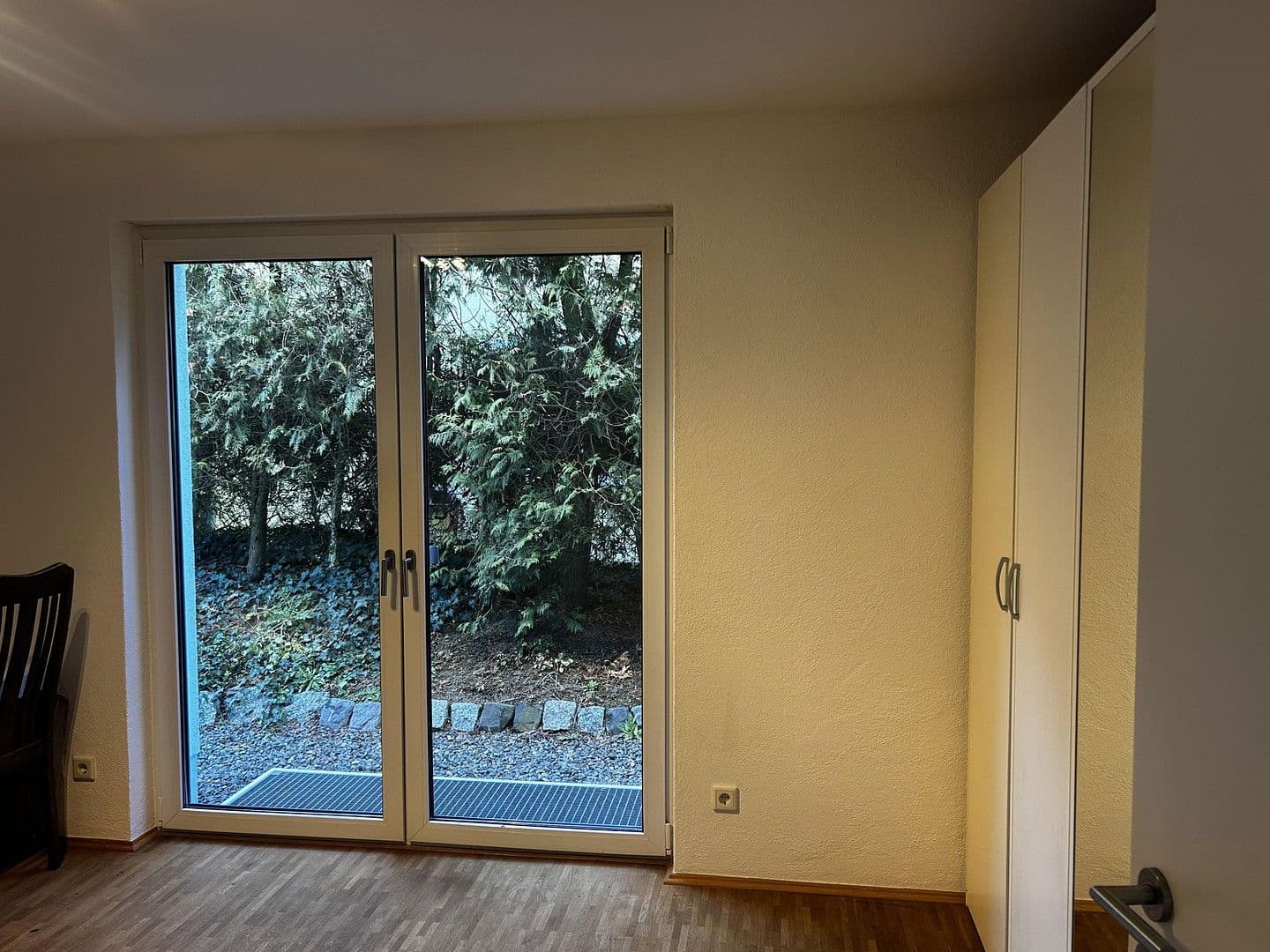 Prenájom bytu 3-izbový 131 m², Weinheim, Bádensko-Wurttembersko Prenájom bytu 3-izbový 131 m², Weinheim, Bádensko-Wurttembersko