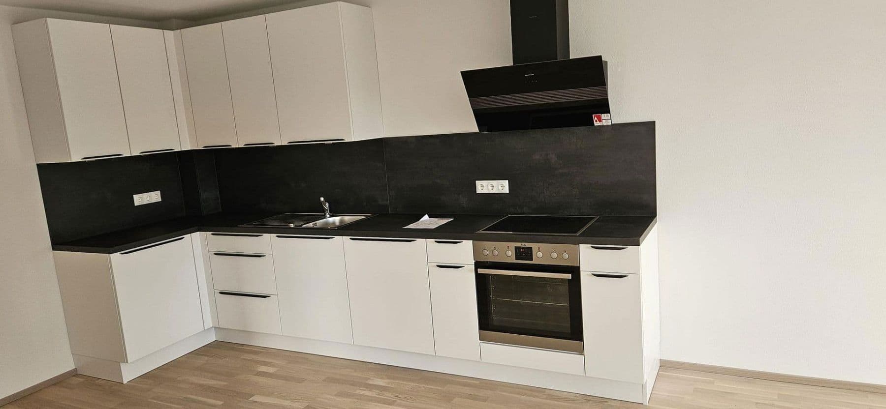 Prenájom bytu 3-izbový 89 m², Haupstraße 39, Unterdietfurt, Bavorsko Prenájom bytu 3-izbový 89 m², Haupstraße 39, Unterdietfurt, Bavorsko