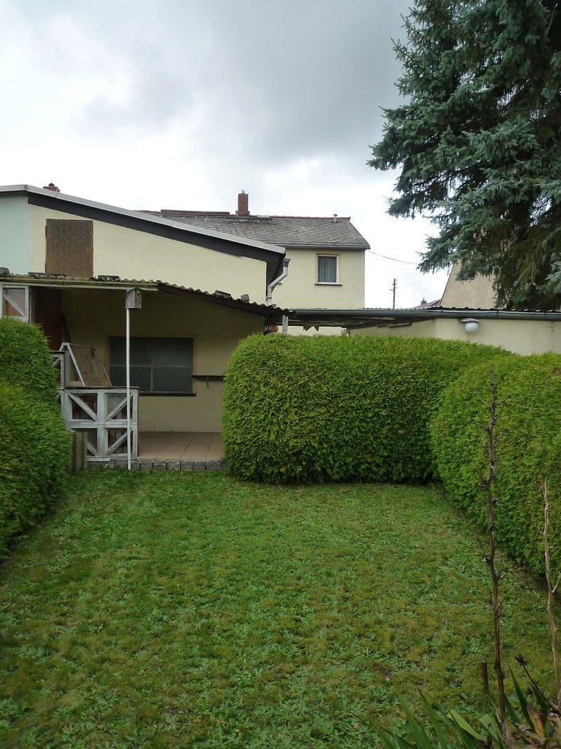 Predaj domu 69 m², pozemek 800 m², Stadtrandsiedlung 43, Bischofswerda, Sasko Predaj domu 69 m², pozemek 800 m², Stadtrandsiedlung 43, Bischofswerda, Sasko