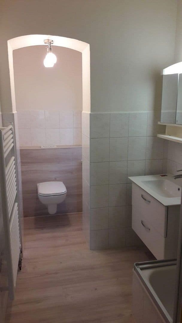 Prenájom bytu 2-izbový 55 m², Pestalozzistraße 16, Plavno, Sasko Prenájom bytu 2-izbový 55 m², Pestalozzistraße 16, Plavno, Sasko