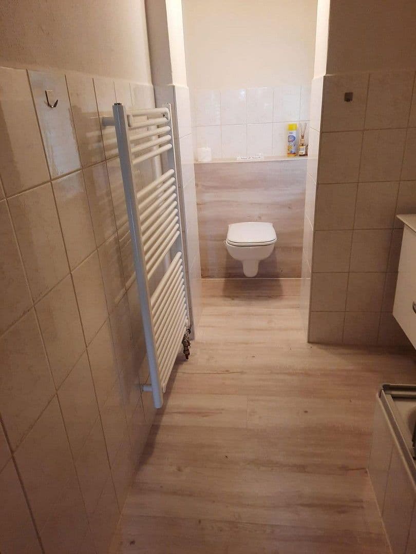 Prenájom bytu 2-izbový 55 m², Pestalozzistraße 16, Plavno, Sasko Prenájom bytu 2-izbový 55 m², Pestalozzistraße 16, Plavno, Sasko