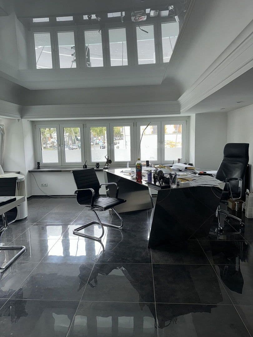 Prenájom kancelárie 70 m², Rheinstr. 59, Wiesbaden, Hesensko Prenájom kancelárie 70 m², Rheinstr. 59, Wiesbaden, Hesensko