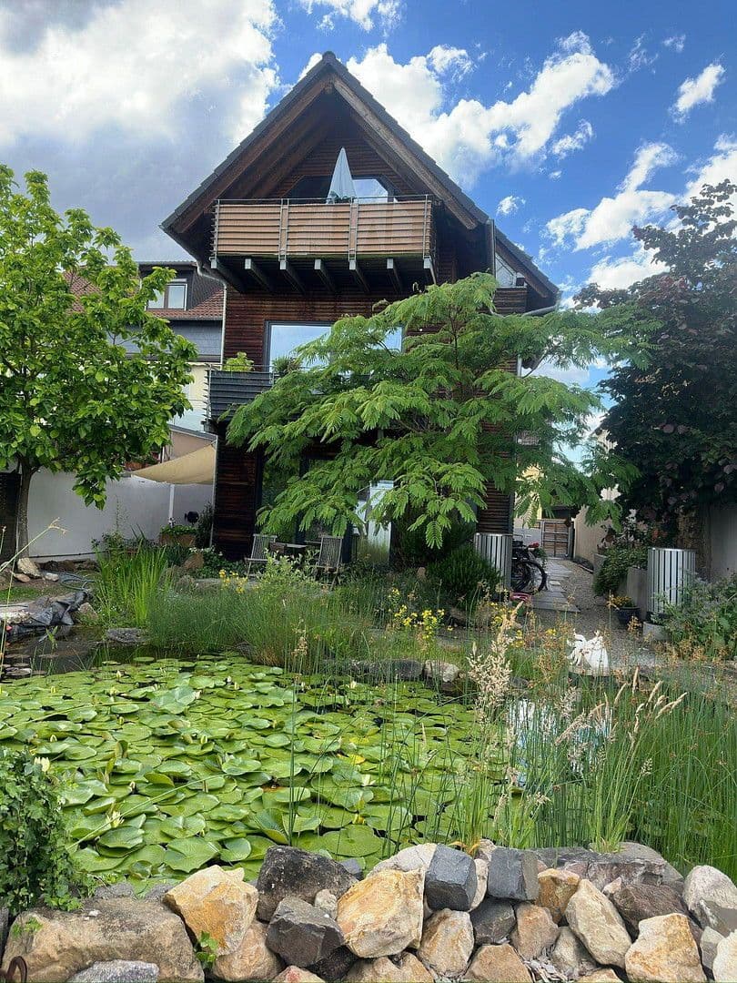 Prenájom bytu 4-izbový 108 m², Rheinauer Str. 34, Brühl, Bádensko-Wurttembersko Prenájom bytu 4-izbový 108 m², Rheinauer Str. 34, Brühl, Bádensko-Wurttembersko