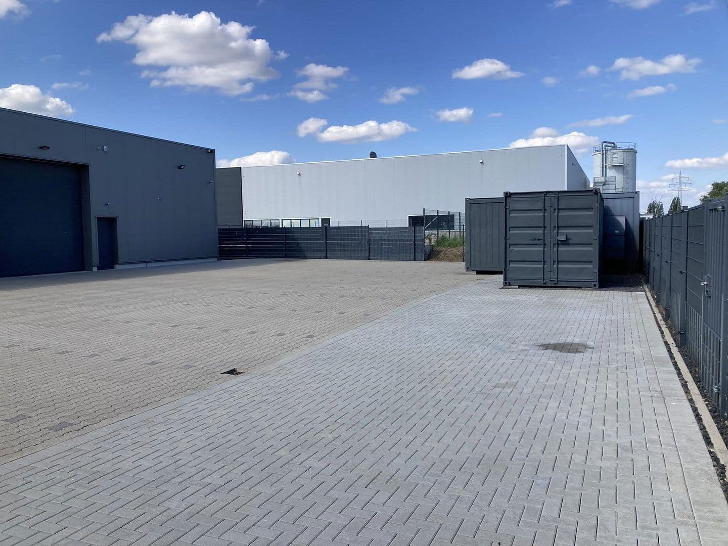 Predaj nebytového priestoru 2.100 m², Nordstern-Park 10, Herzogenrath, Severné Porýnie - Westfálsko Predaj nebytového priestoru 2.100 m², Nordstern-Park 10, Herzogenrath, Severné Porýnie - Westfálsko