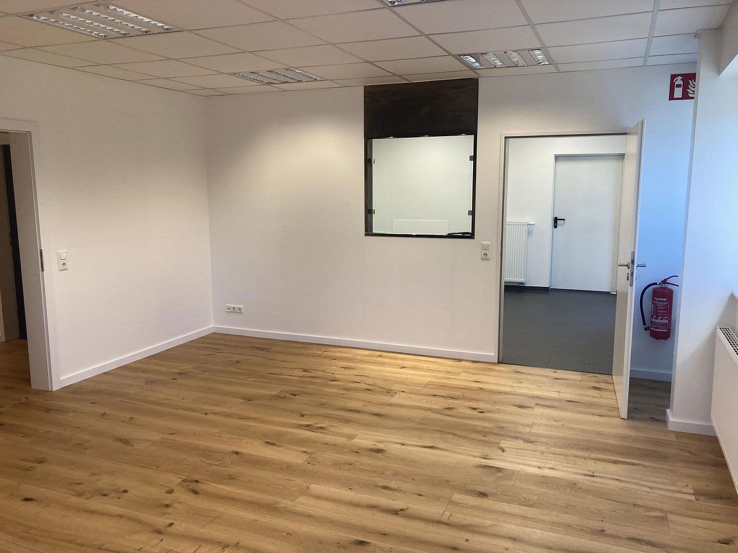 Predaj nebytového priestoru 2.100 m², Nordstern-Park 10, Herzogenrath, Severné Porýnie - Westfálsko Predaj nebytového priestoru 2.100 m², Nordstern-Park 10, Herzogenrath, Severné Porýnie - Westfálsko