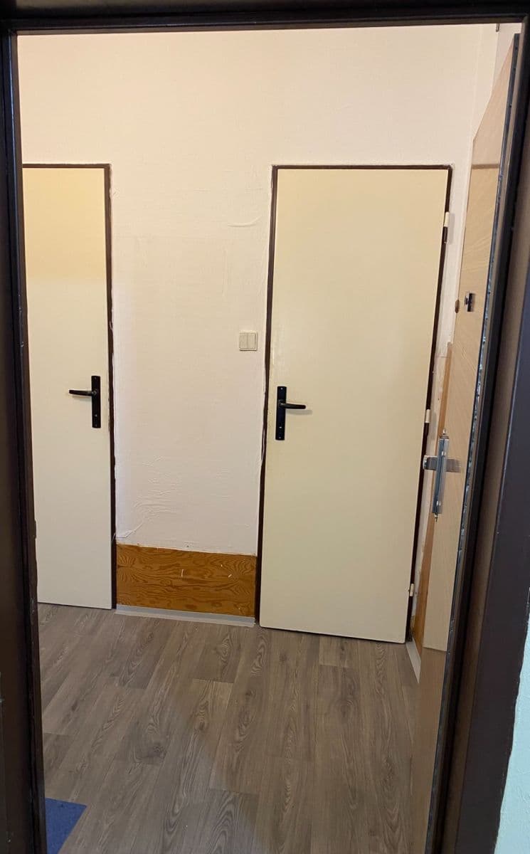 Predaj bytu 3-izbový 54 m², Radimova, Praha, Praha Predaj bytu 3-izbový 54 m², Radimova, Praha, Praha