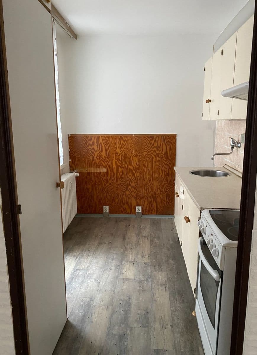 Predaj bytu 3-izbový 54 m², Radimova, Praha, Praha Predaj bytu 3-izbový 54 m², Radimova, Praha, Praha