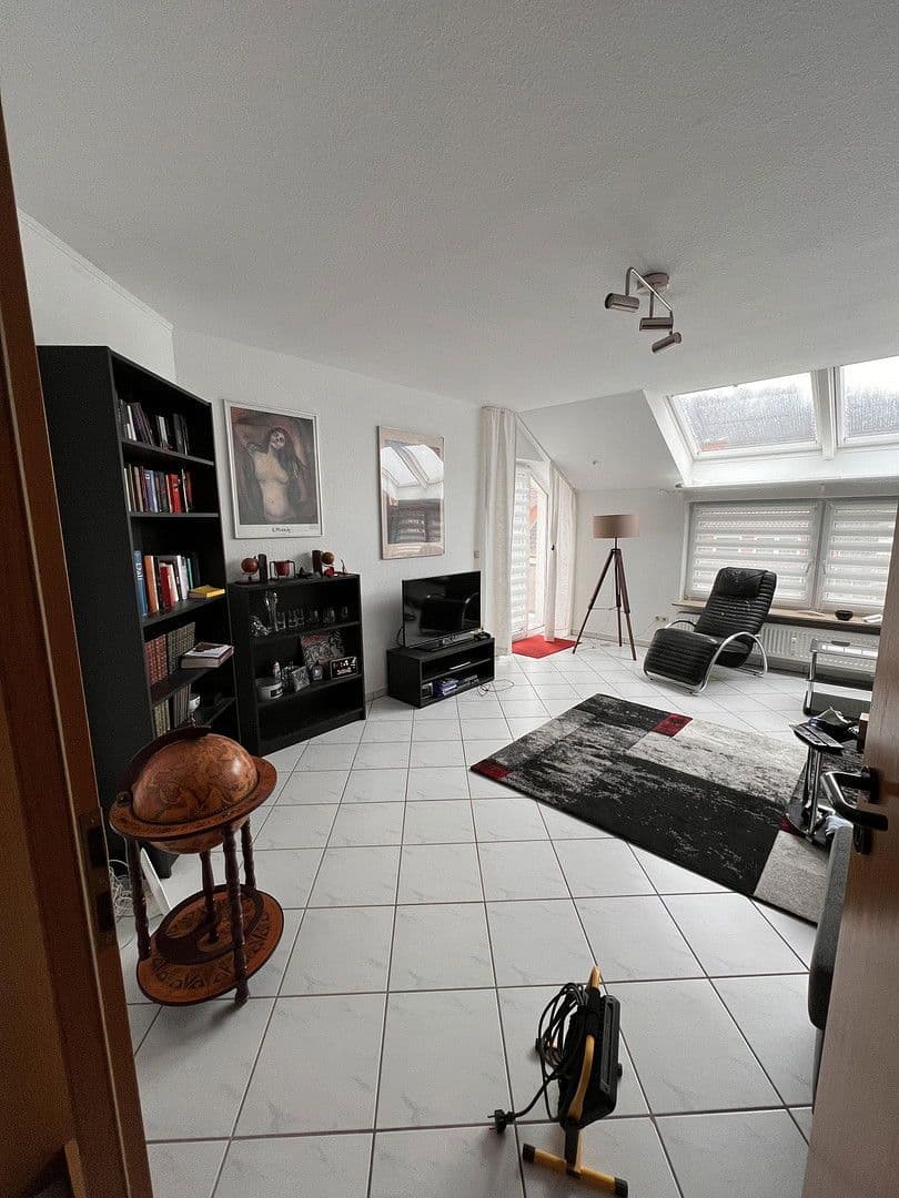 Predaj bytu 2-izbový 74 m², Hann. Münden, Dolné Sasko Predaj bytu 2-izbový 74 m², Hann. Münden, Dolné Sasko