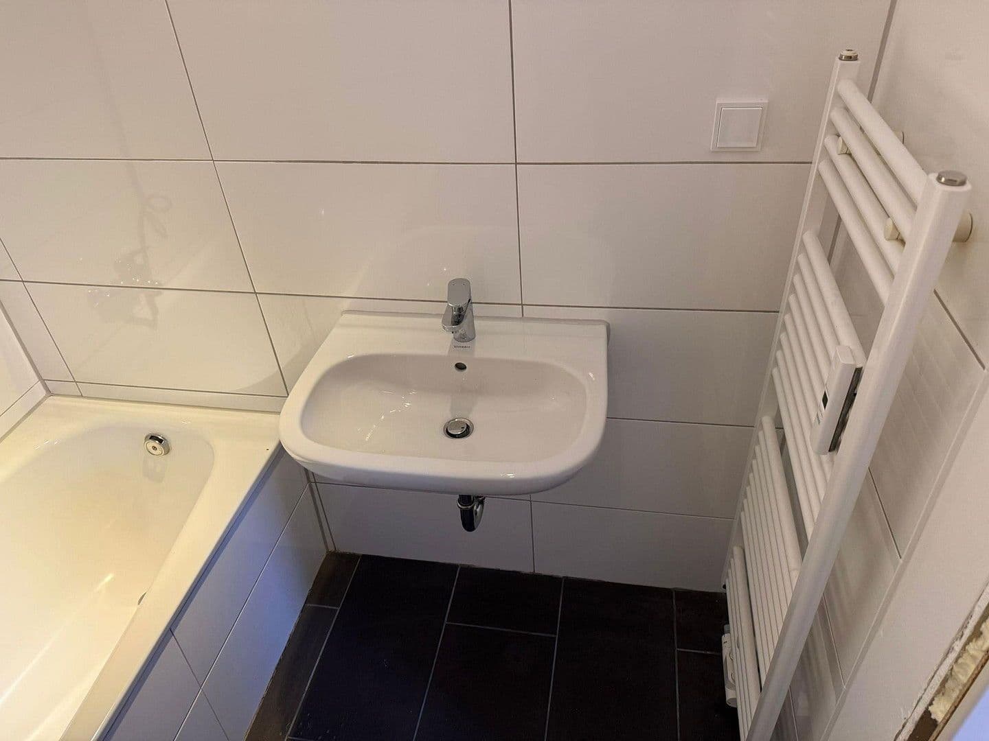 Prenájom bytu 2-izbový 50 m², Bahnhofstr. 11, Oberhausen, Severné Porýnie - Westfálsko Prenájom bytu 2-izbový 50 m², Bahnhofstr. 11, Oberhausen, Severné Porýnie - Westfálsko