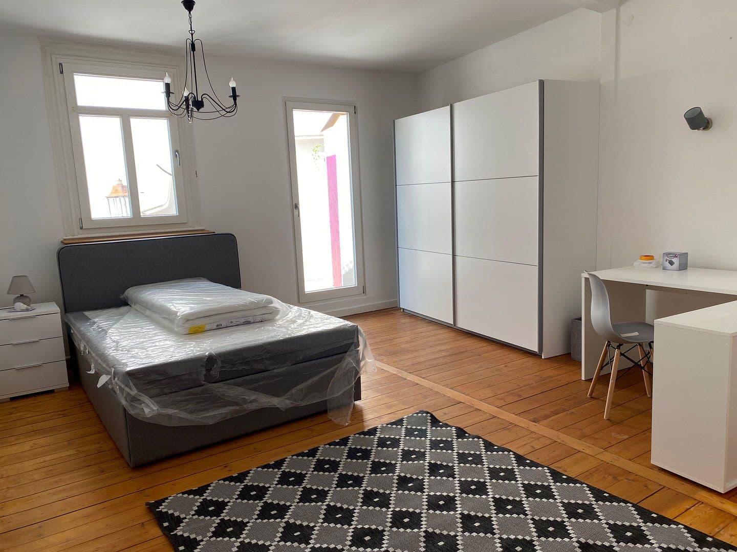 Prenájom domu 336 m², pozemek 450 m², Rheingaustr. 64, Oestrich-Winkel, Hesensko Prenájom domu 336 m², pozemek 450 m², Rheingaustr. 64, Oestrich-Winkel, Hesensko