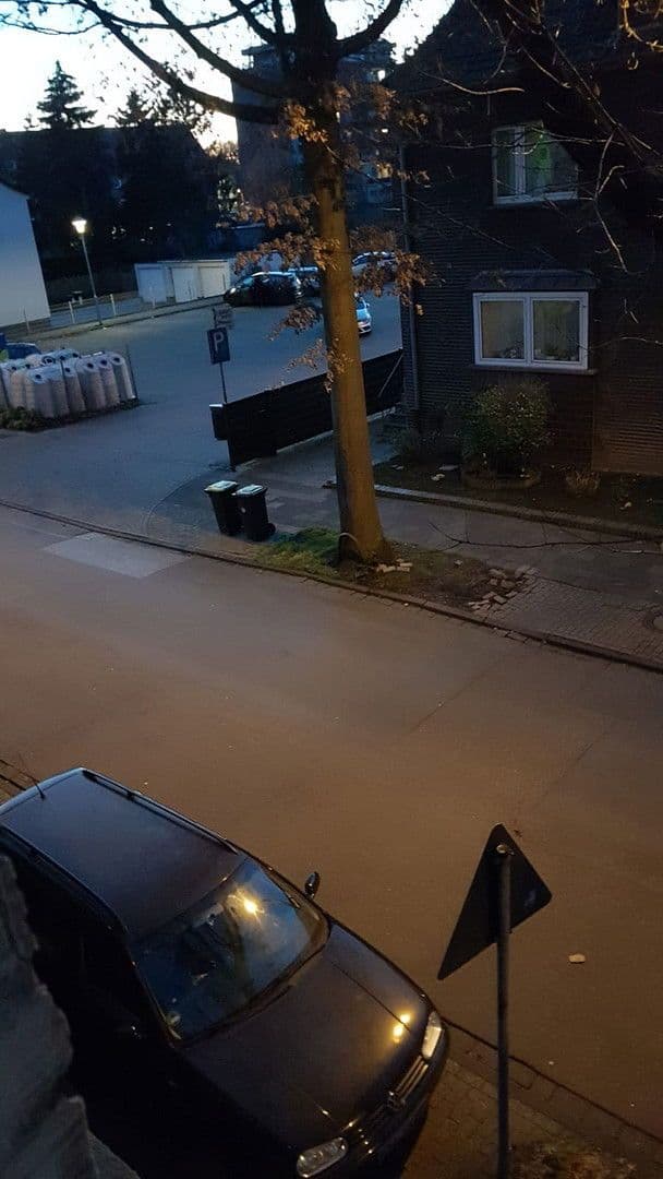 Prenájom bytu 3-izbový 76 m², Heinestr., 18, Duisburg - Walsum, Severné Porýnie - Westfálsko Prenájom bytu 3-izbový 76 m², Heinestr., 18, Duisburg - Walsum, Severné Porýnie - Westfálsko