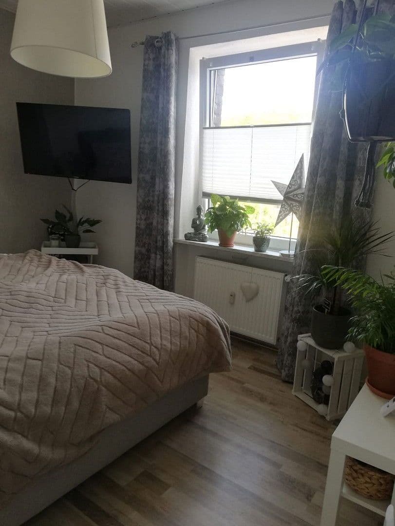 Prenájom bytu 3-izbový 76 m², Heinestr., 18, Duisburg - Walsum, Severné Porýnie - Westfálsko Prenájom bytu 3-izbový 76 m², Heinestr., 18, Duisburg - Walsum, Severné Porýnie - Westfálsko