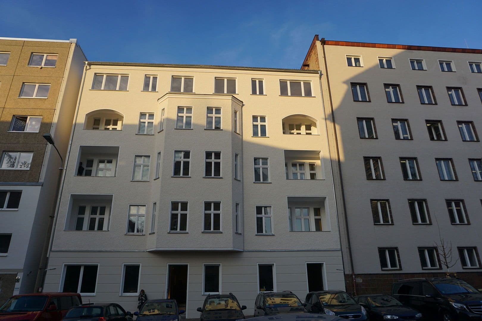 Prenájom bytu 4-izbový 103 m², Magdalenenstraße 21, Berlin, Berlín Prenájom bytu 4-izbový 103 m², Magdalenenstraße 21, Berlin, Berlín