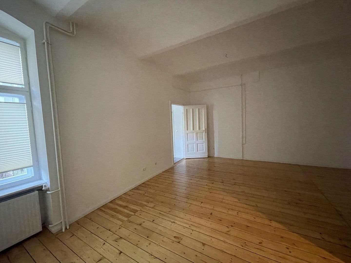Prenájom bytu 1-izbový 45 m², Berlin, Berlín Prenájom bytu 1-izbový 45 m², Berlin, Berlín
