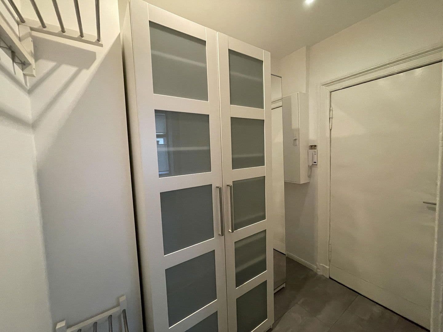 Prenájom bytu 1-izbový 45 m², Berlin, Berlín Prenájom bytu 1-izbový 45 m², Berlin, Berlín