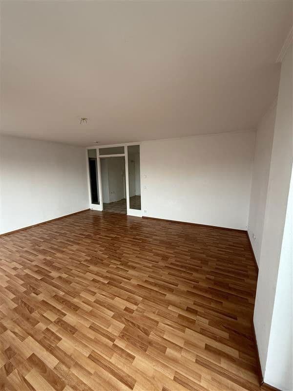 Prenájom bytu 3-izbový 89 m², Horkheimer Straße 1, Falkensee, Brandenbursko Prenájom bytu 3-izbový 89 m², Horkheimer Straße 1, Falkensee, Brandenbursko