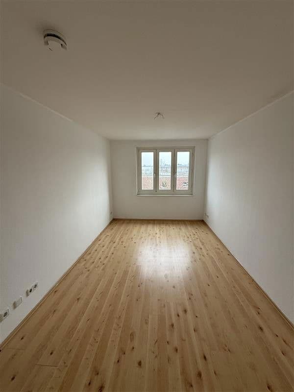 Prenájom bytu 3-izbový 89 m², Horkheimer Straße 1, Falkensee, Brandenbursko Prenájom bytu 3-izbový 89 m², Horkheimer Straße 1, Falkensee, Brandenbursko