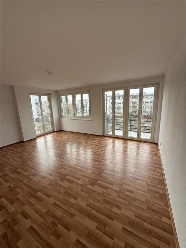 Prenájom bytu 3-izbový 89 m², Horkheimer Straße 1, Falkensee, Brandenbursko Prenájom bytu 3-izbový 89 m², Horkheimer Straße 1, Falkensee, Brandenbursko